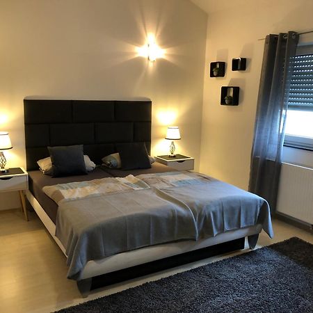 Pension Am Roemerhof Münzenberg Eksteriør bilde
