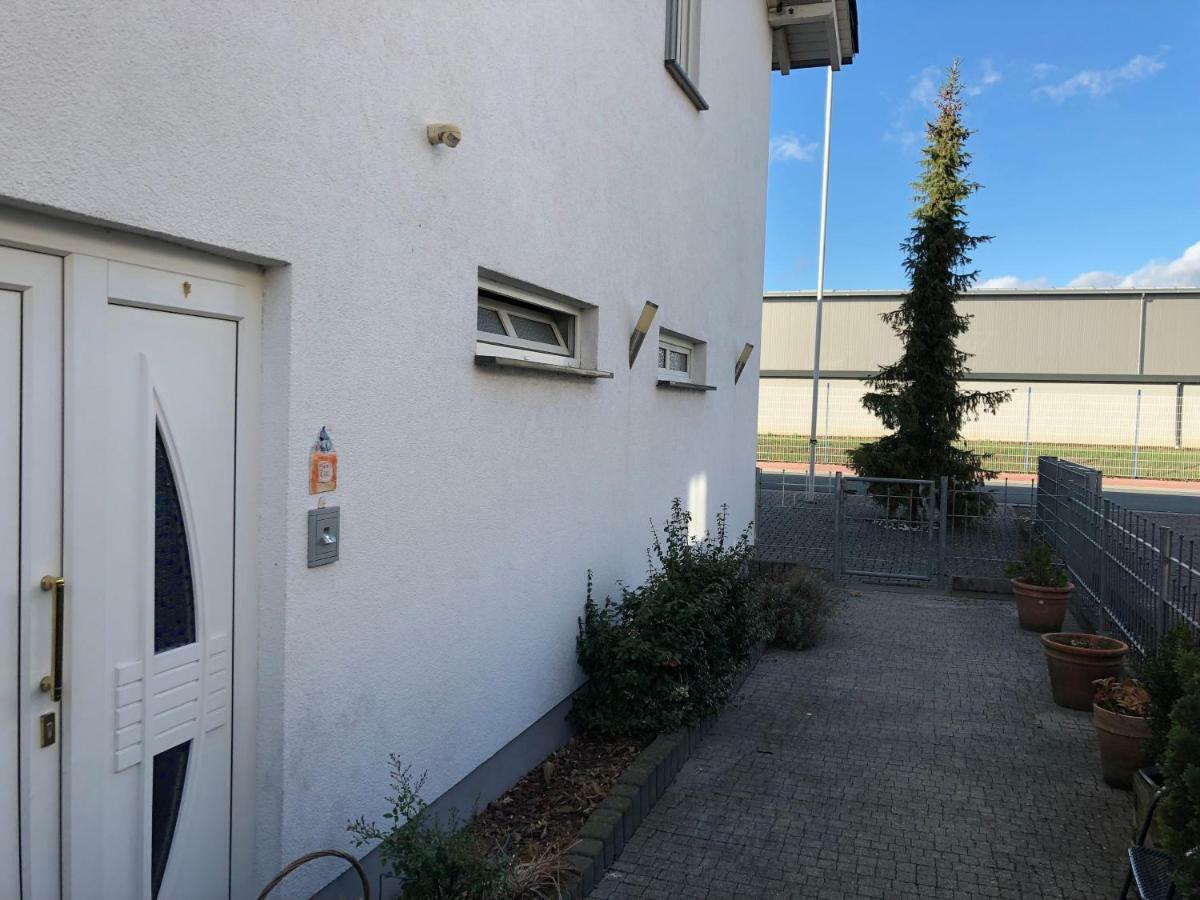 Pension Am Roemerhof Münzenberg Eksteriør bilde